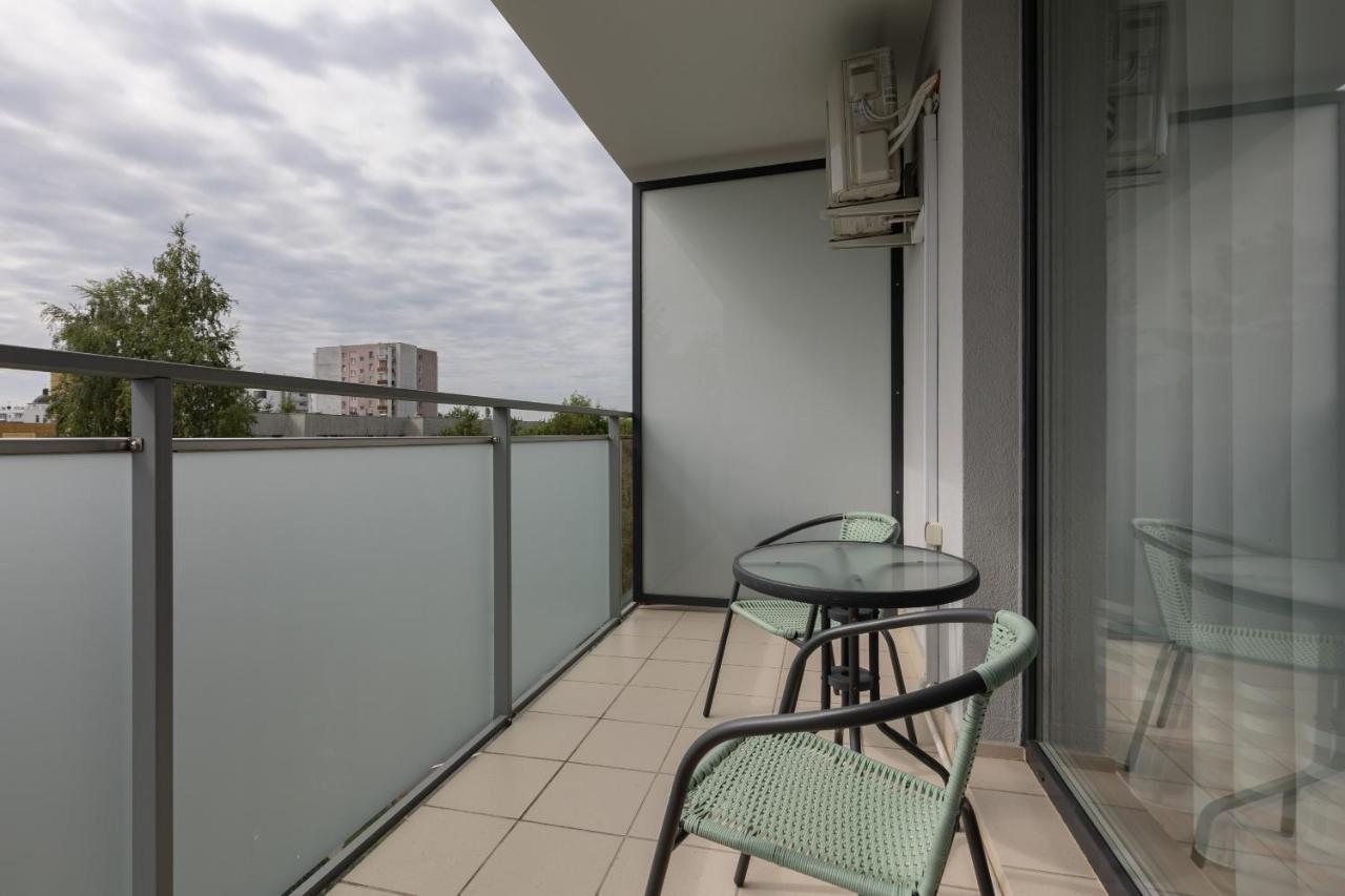Warsaw Ursynow Apartment With Balcony By Noclegi Renters 外观 照片